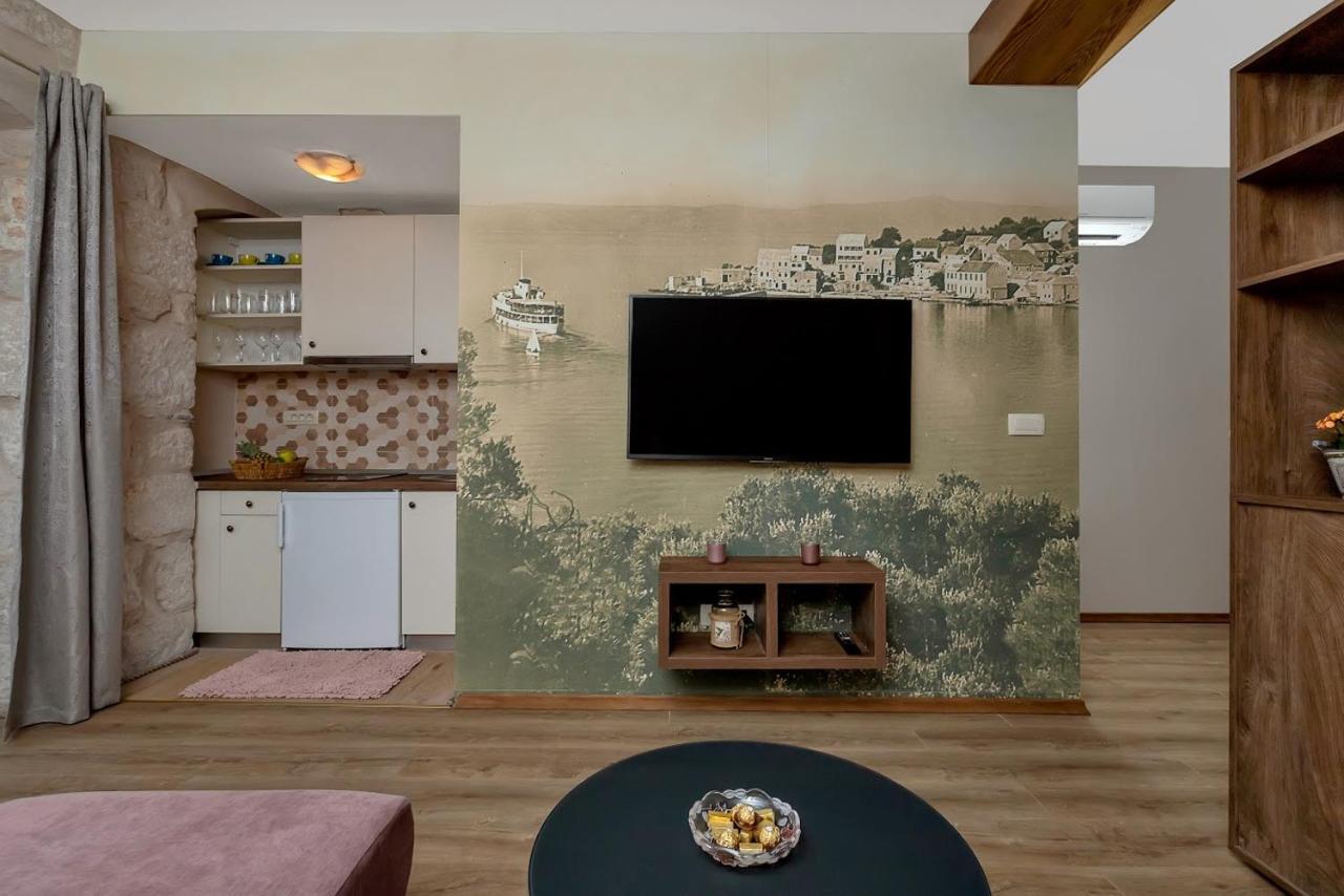Lux Dado Igrane Apartamento Exterior foto